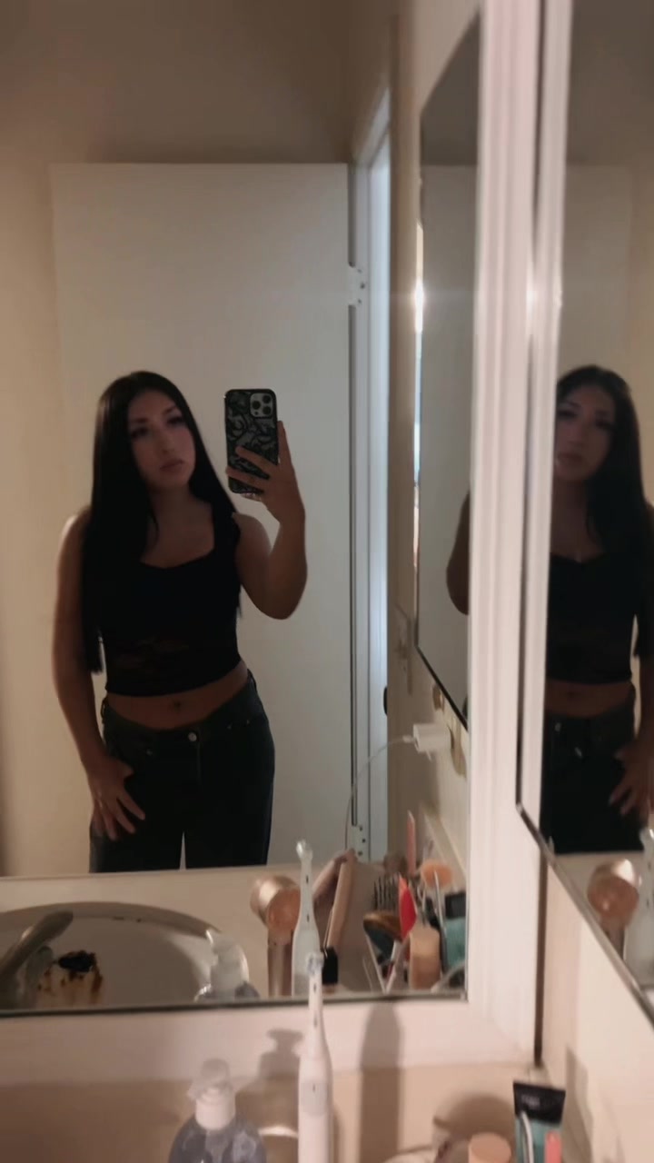 @alexis ꨄ