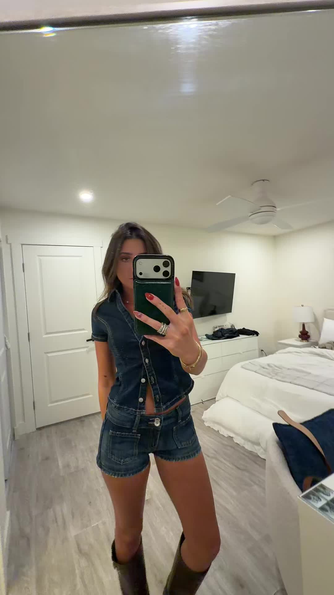 @averytessaqunelll