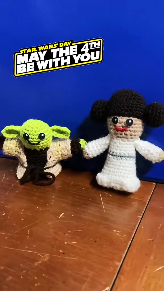 @AvocadCoeCrafts