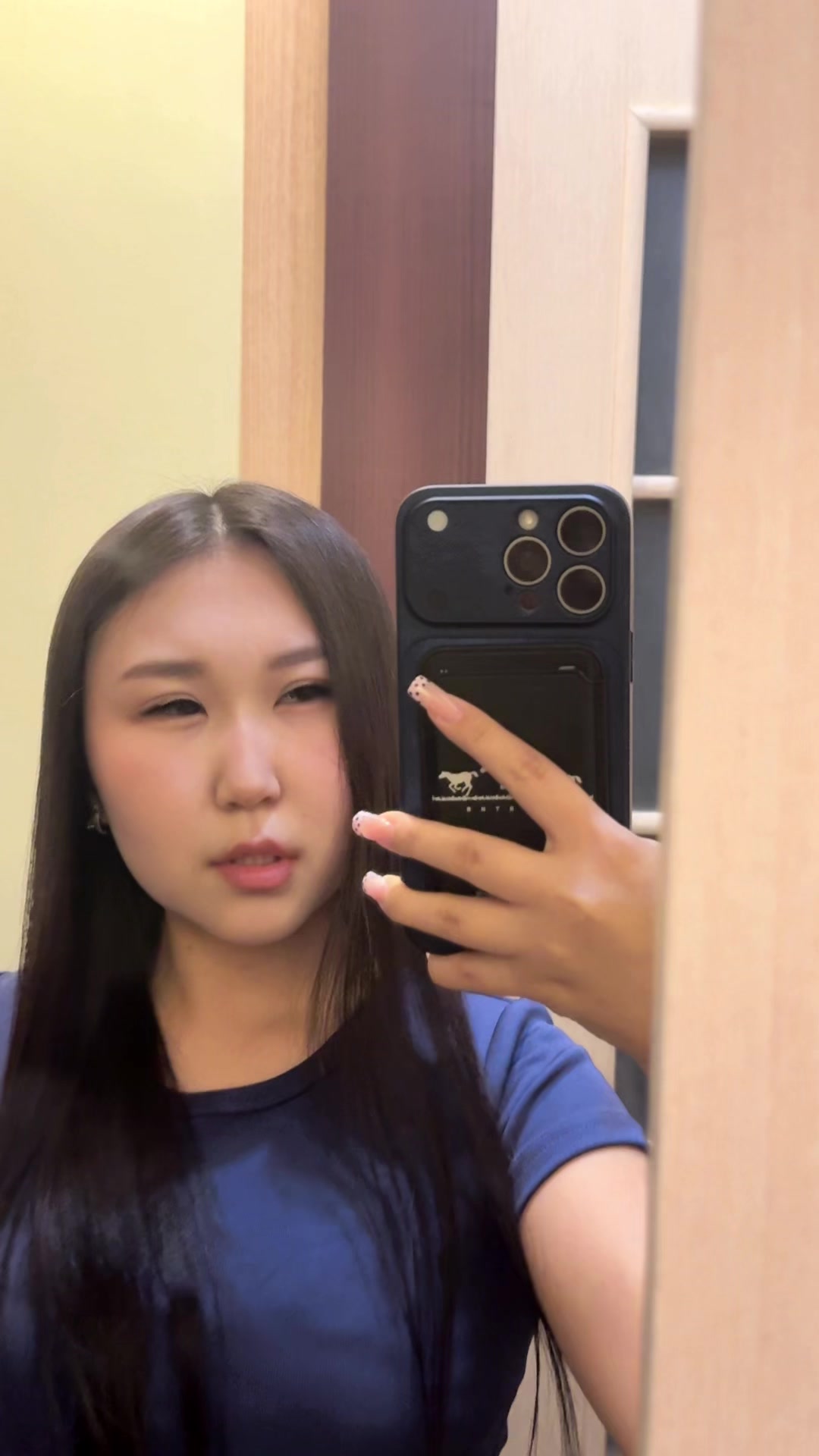 @DSHNMVV