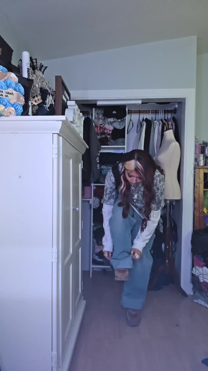 @𝔡𝔢𝔫𝔦𝔰𝔢