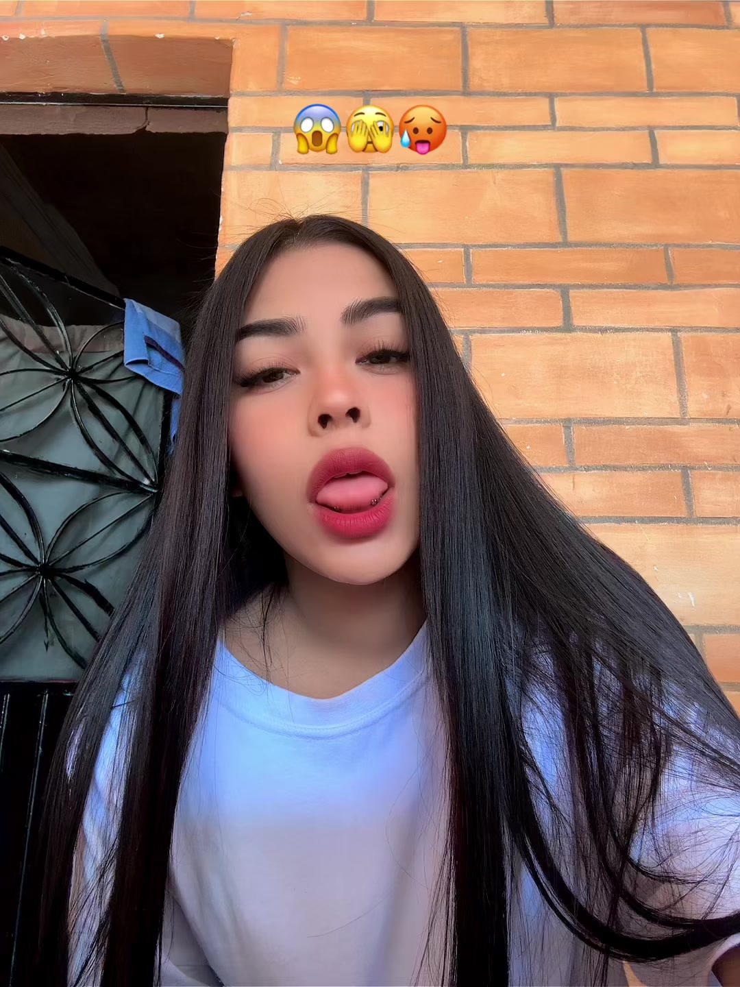 @llely Juárez