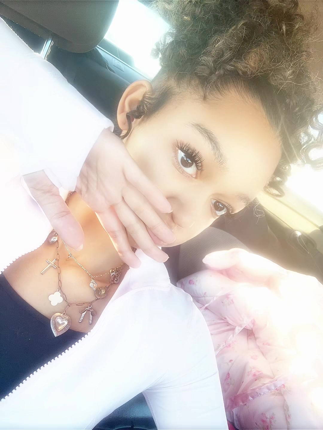 @Leena🪷