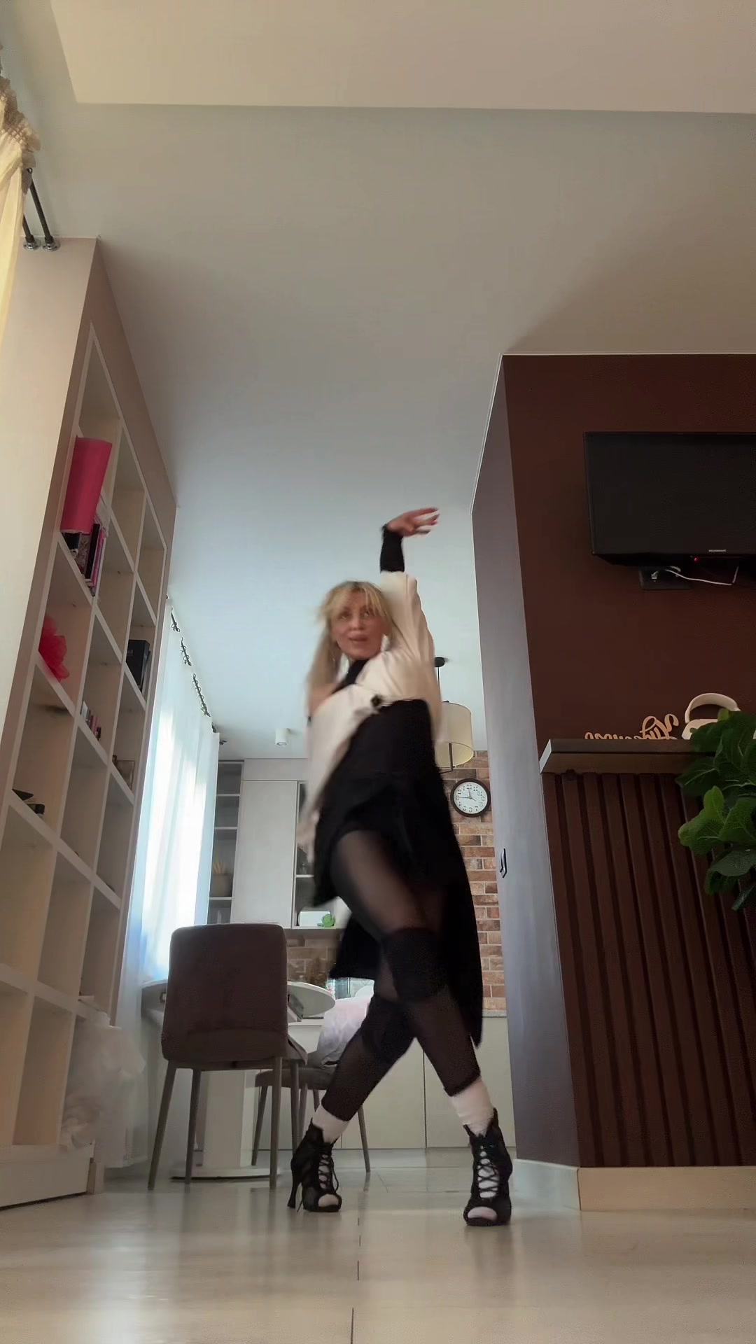 @Елена Добрая