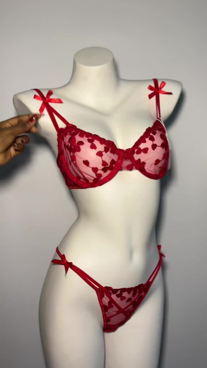 @Nimi ~ lingerie vendor 🥰