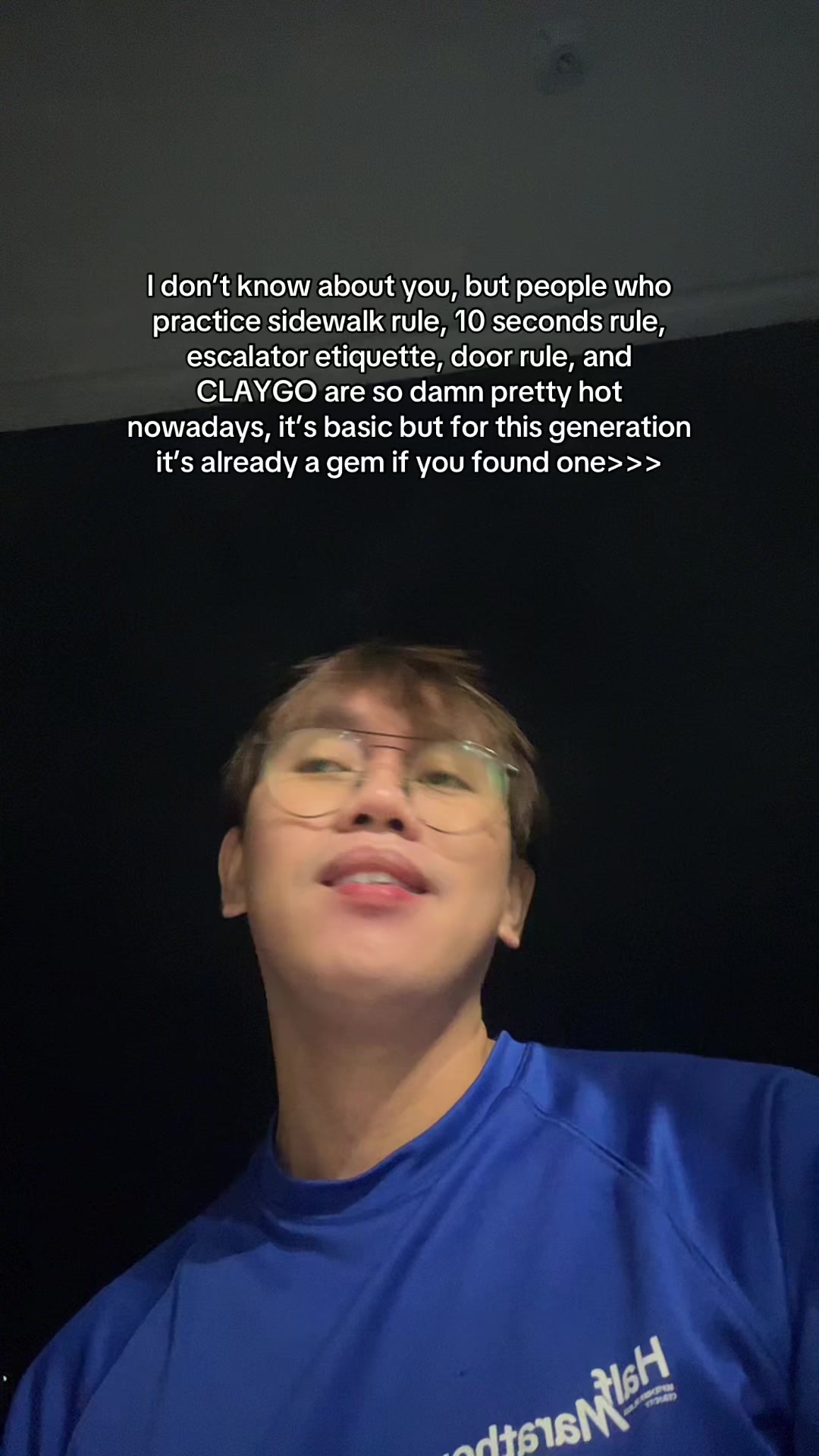 @dee🦋