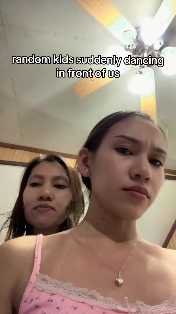 @debbieorias