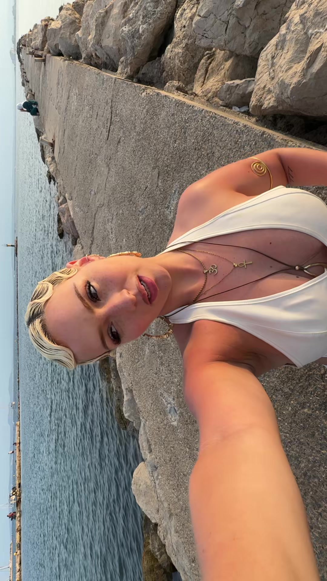 @Sensahtion