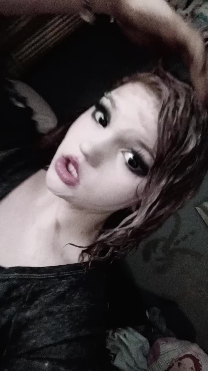 @Xxpierced princessxX