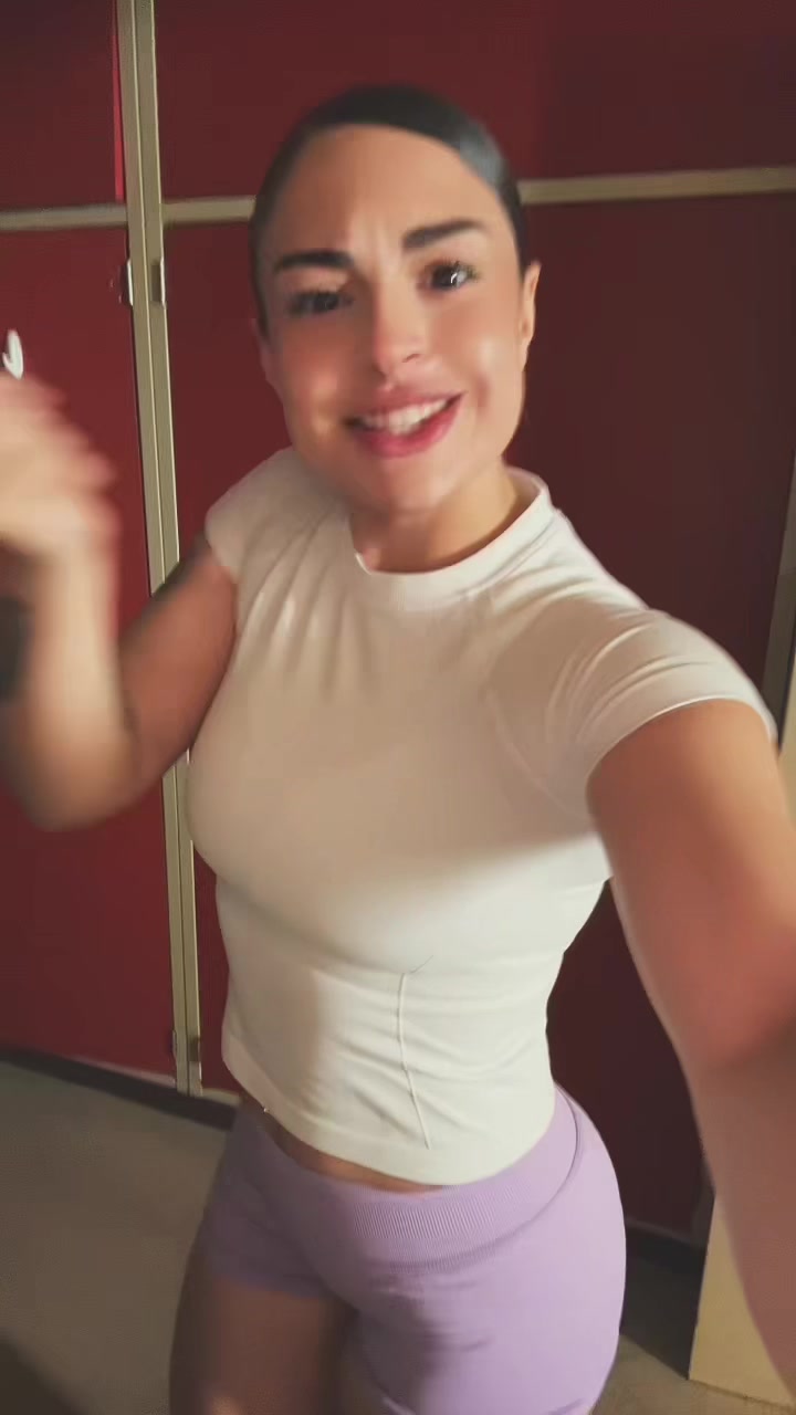 @cuban.vv