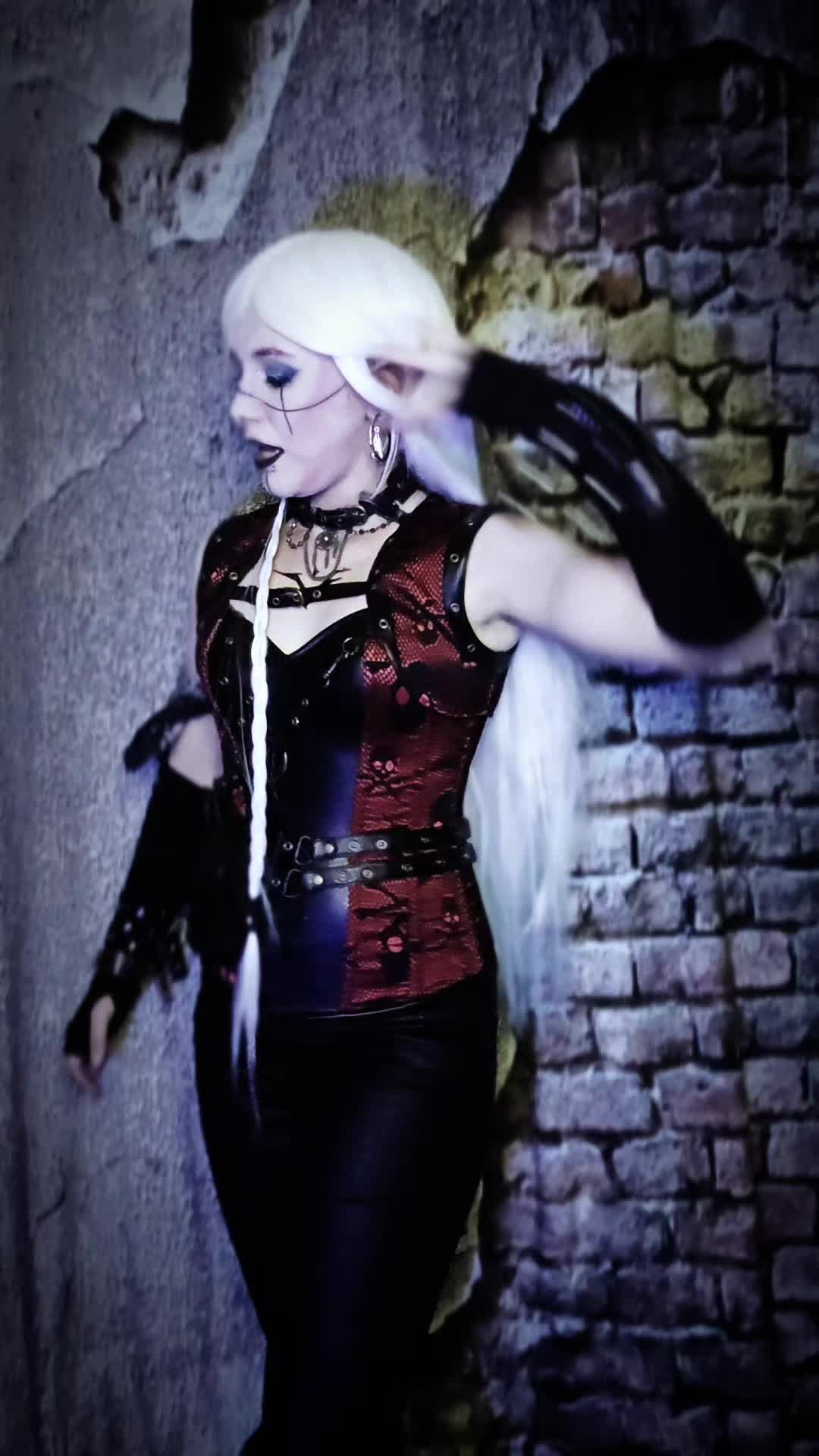 @NeoQueenRen