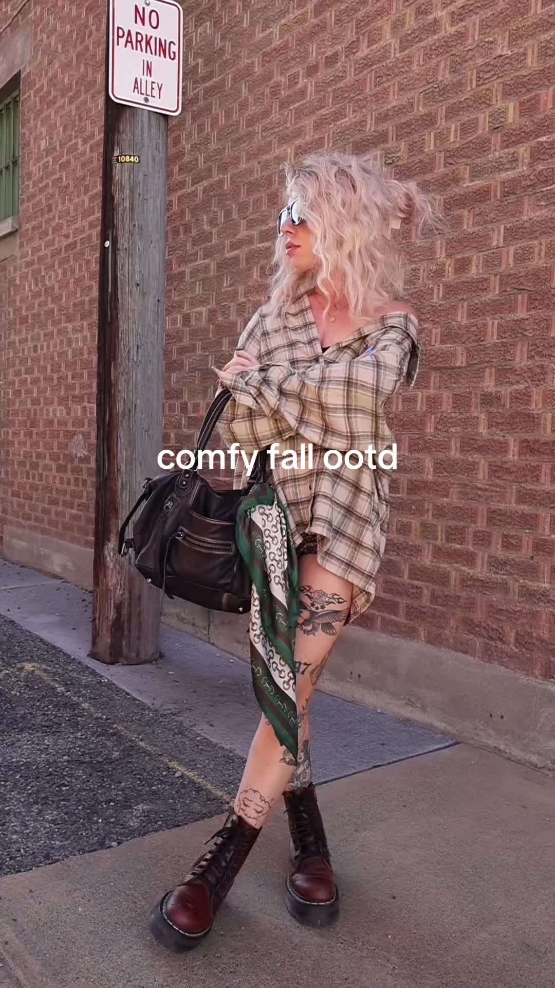 @mercadeefox