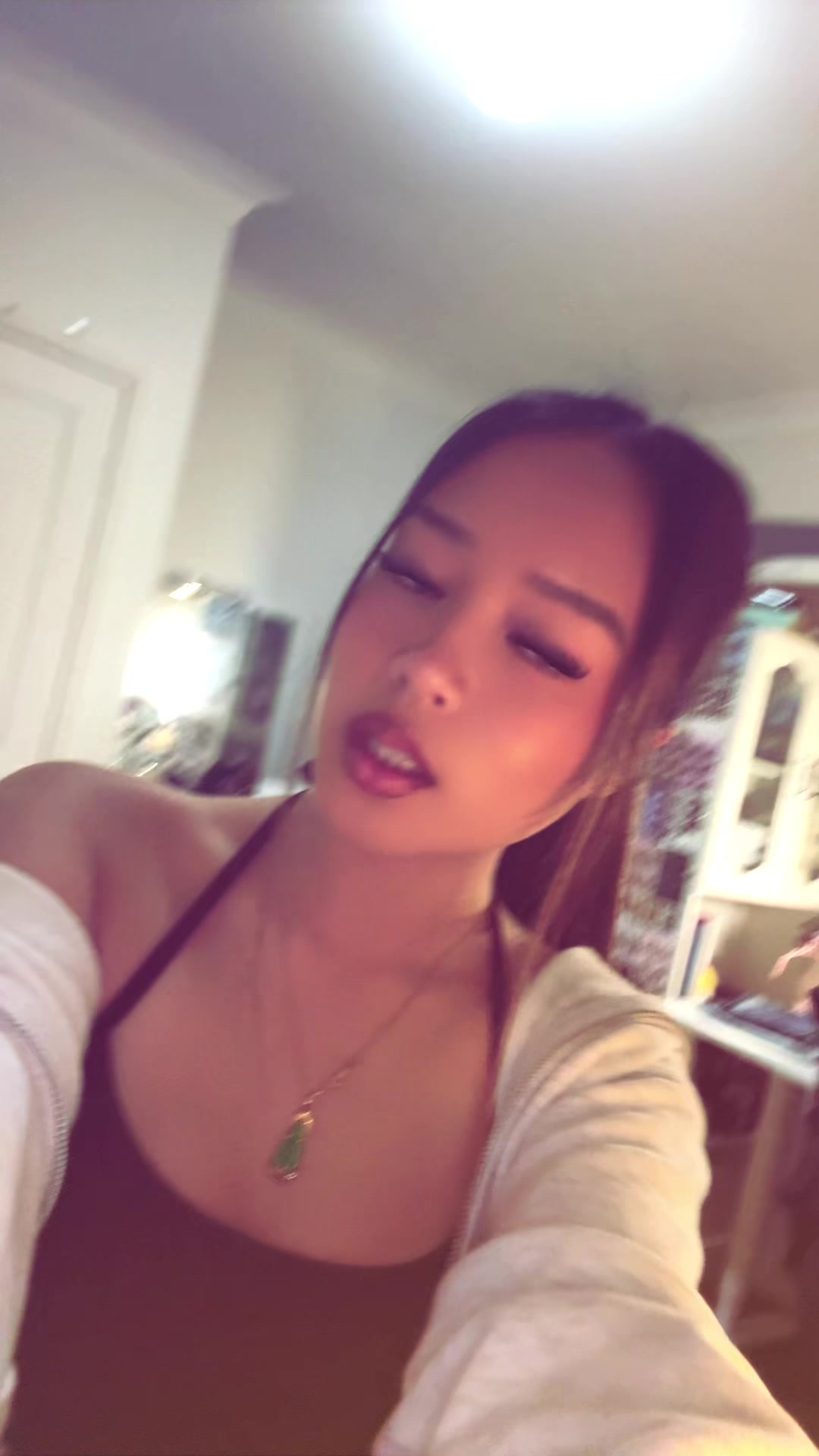 @𝒜．