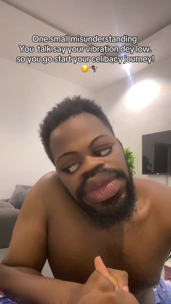 @Julz🥀💜