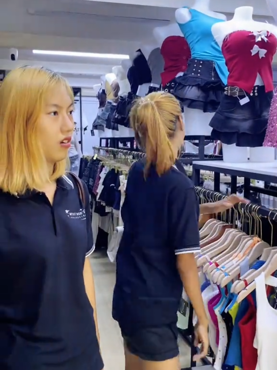 @Myat Noe’s Selection