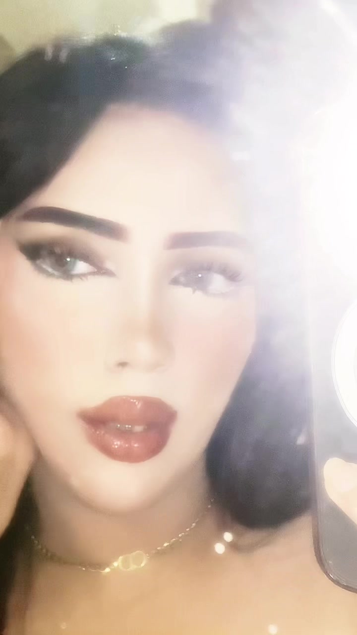 @Amoula💋