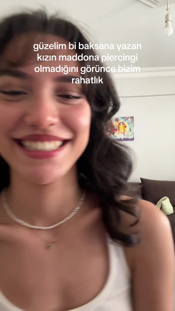 @herhangi bir kadın