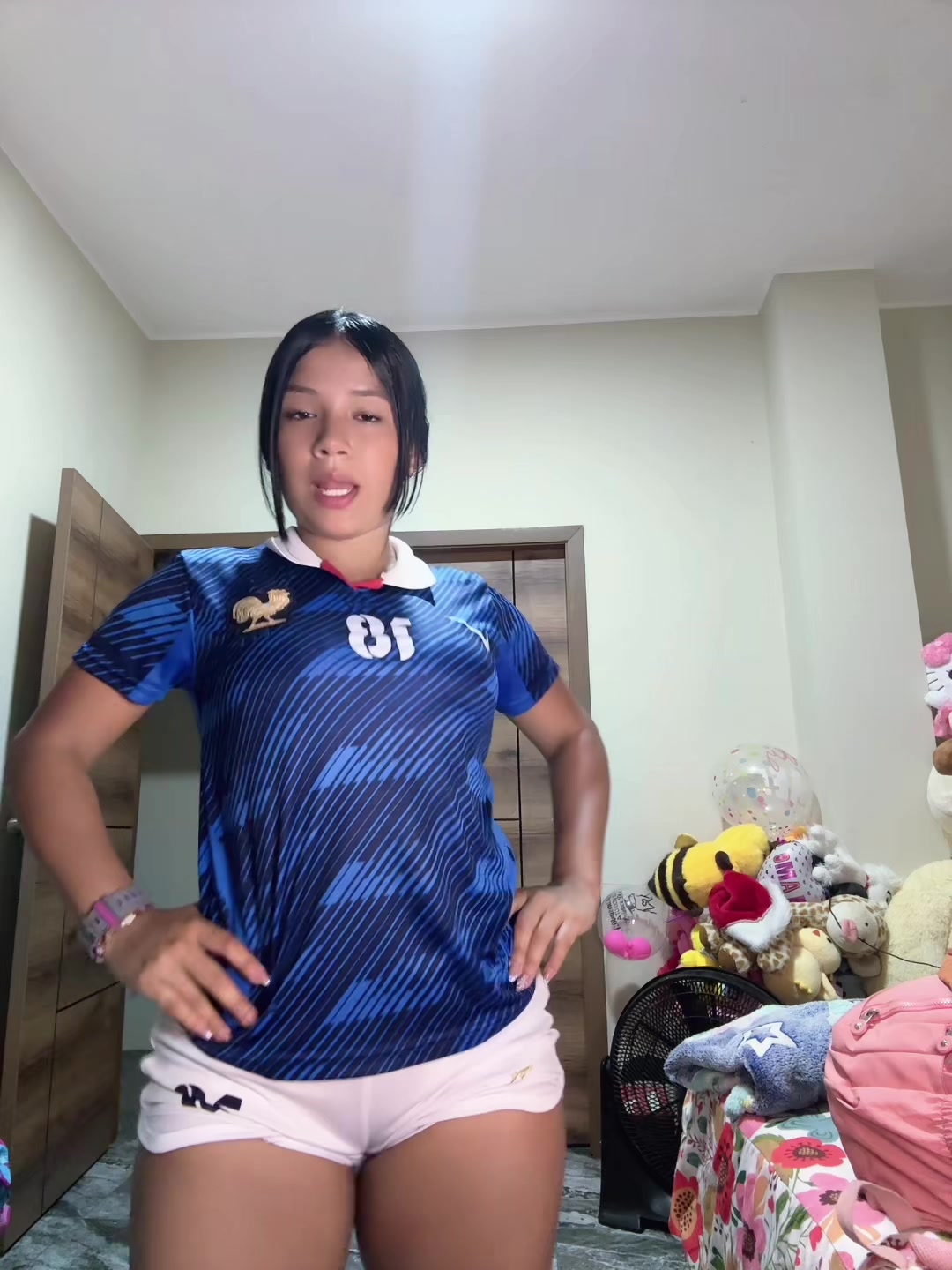 @๐๐ฅ