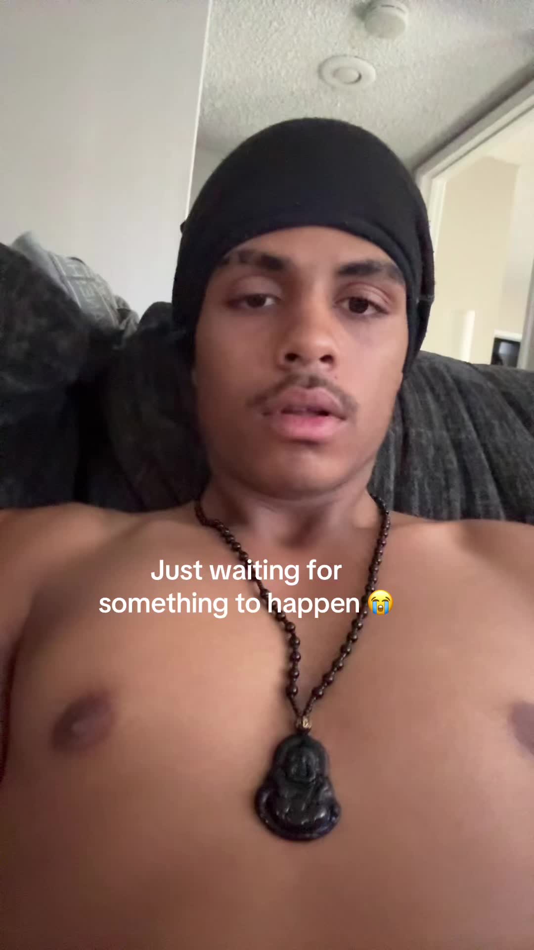 @Jme33zy