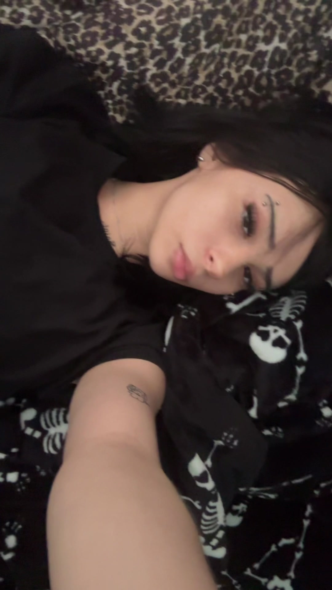 @🧛🏻