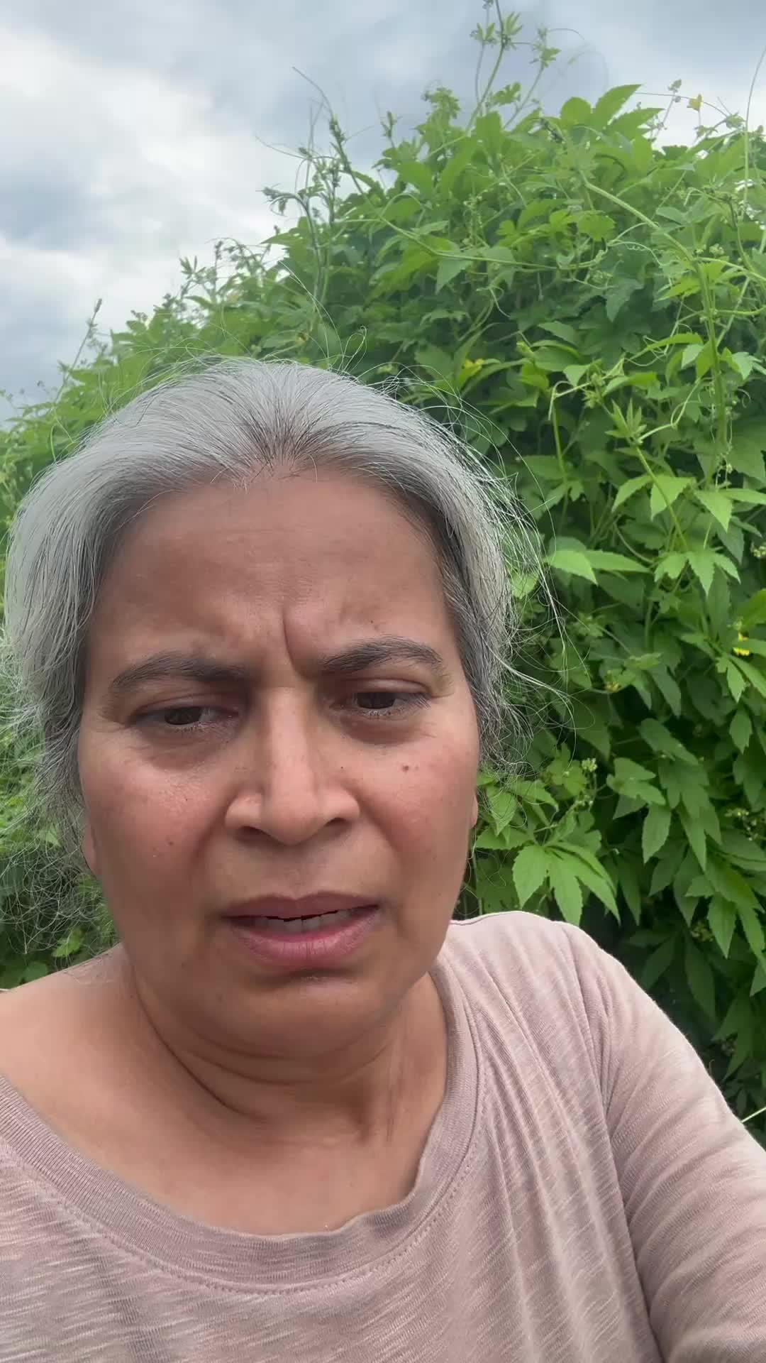 @आमा र जग्गुदिदी
