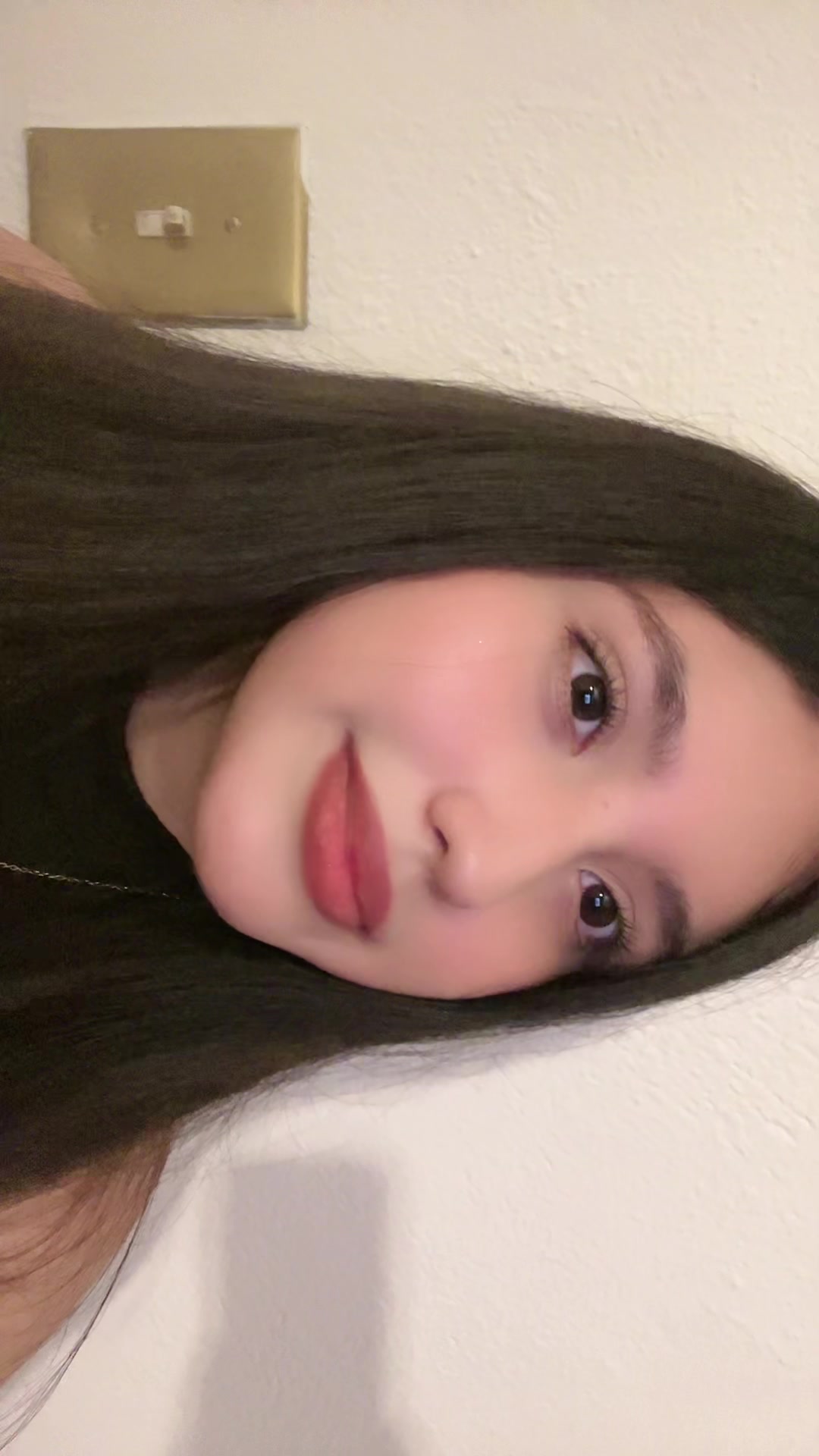 @Sara Vale👸🏻🧿