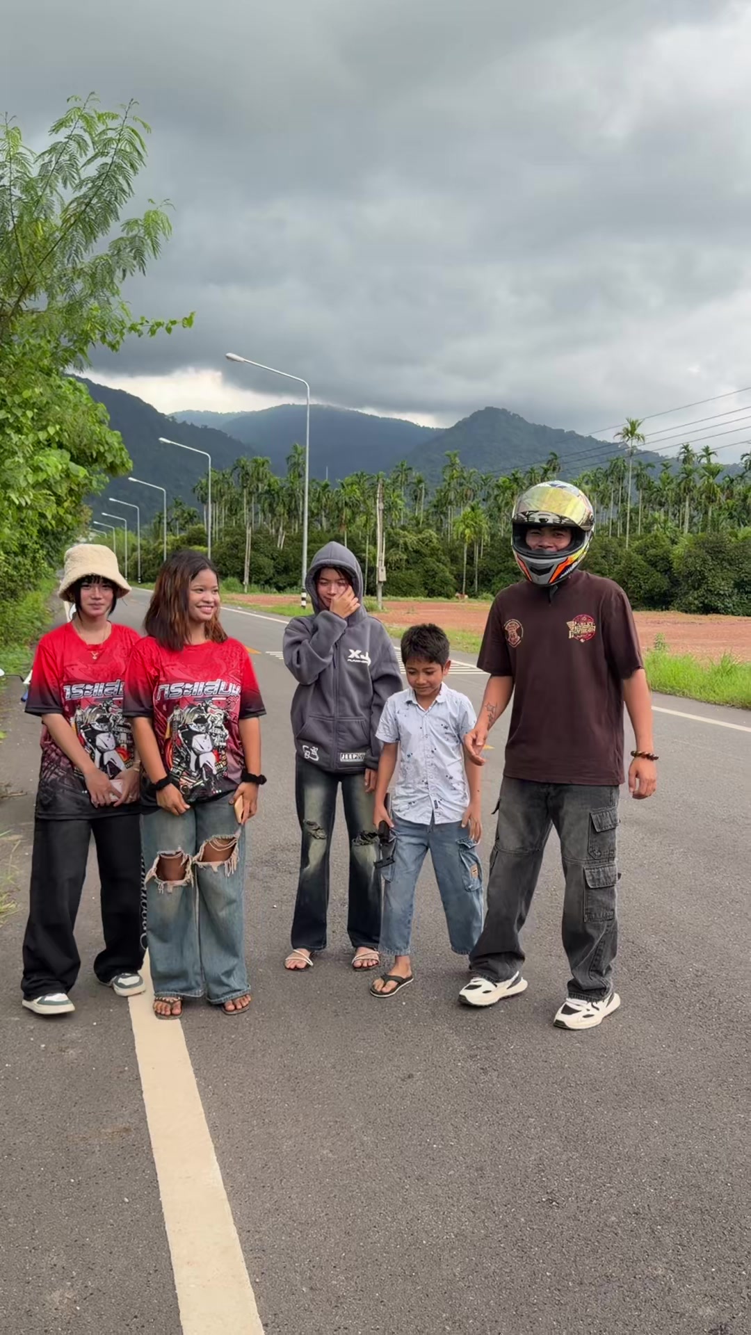 @Bro Jack មានលក់ខៅអាវនៅថៃ🇹🇭