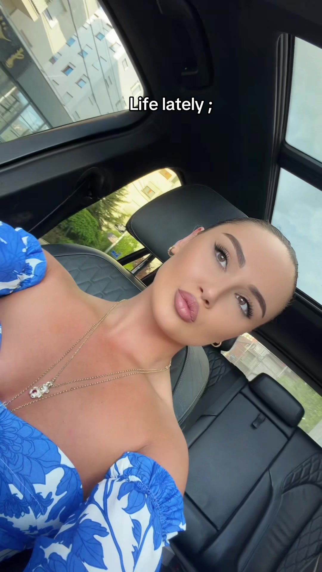 @AGNESARIZA