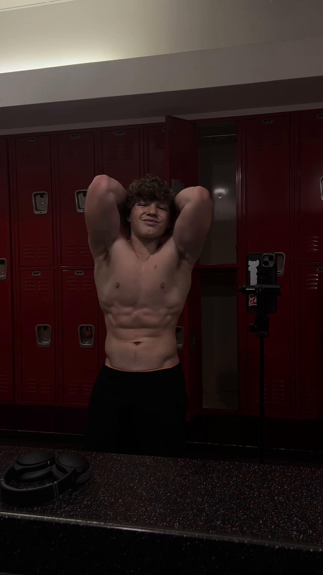 @smallguyluke