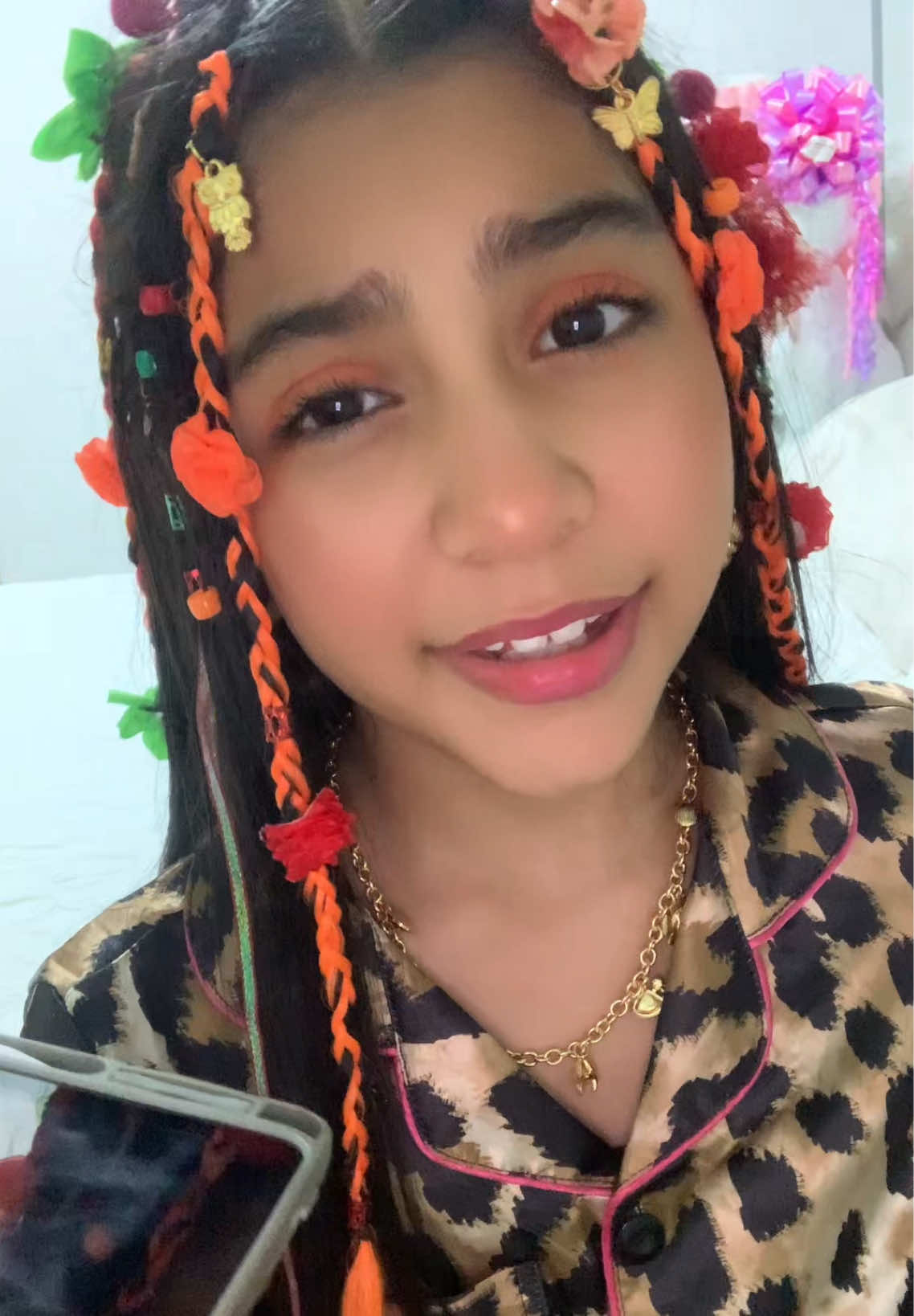 @nela_idols