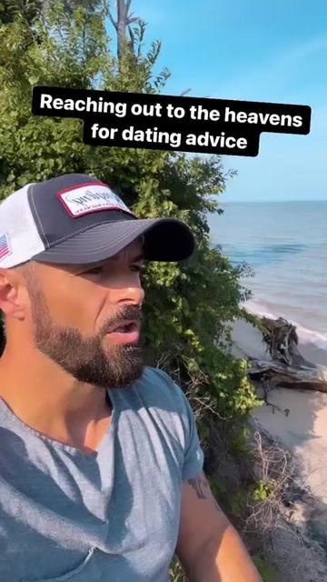 @I.AM.ROWAN