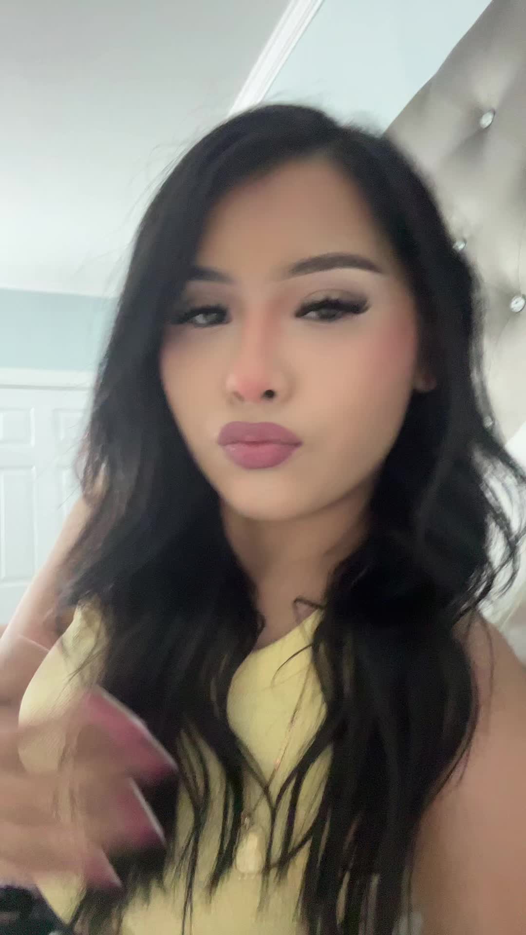@jeliza