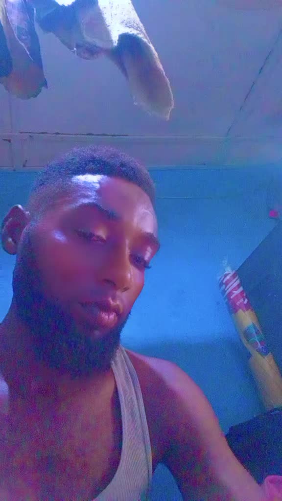 @queen lorrish