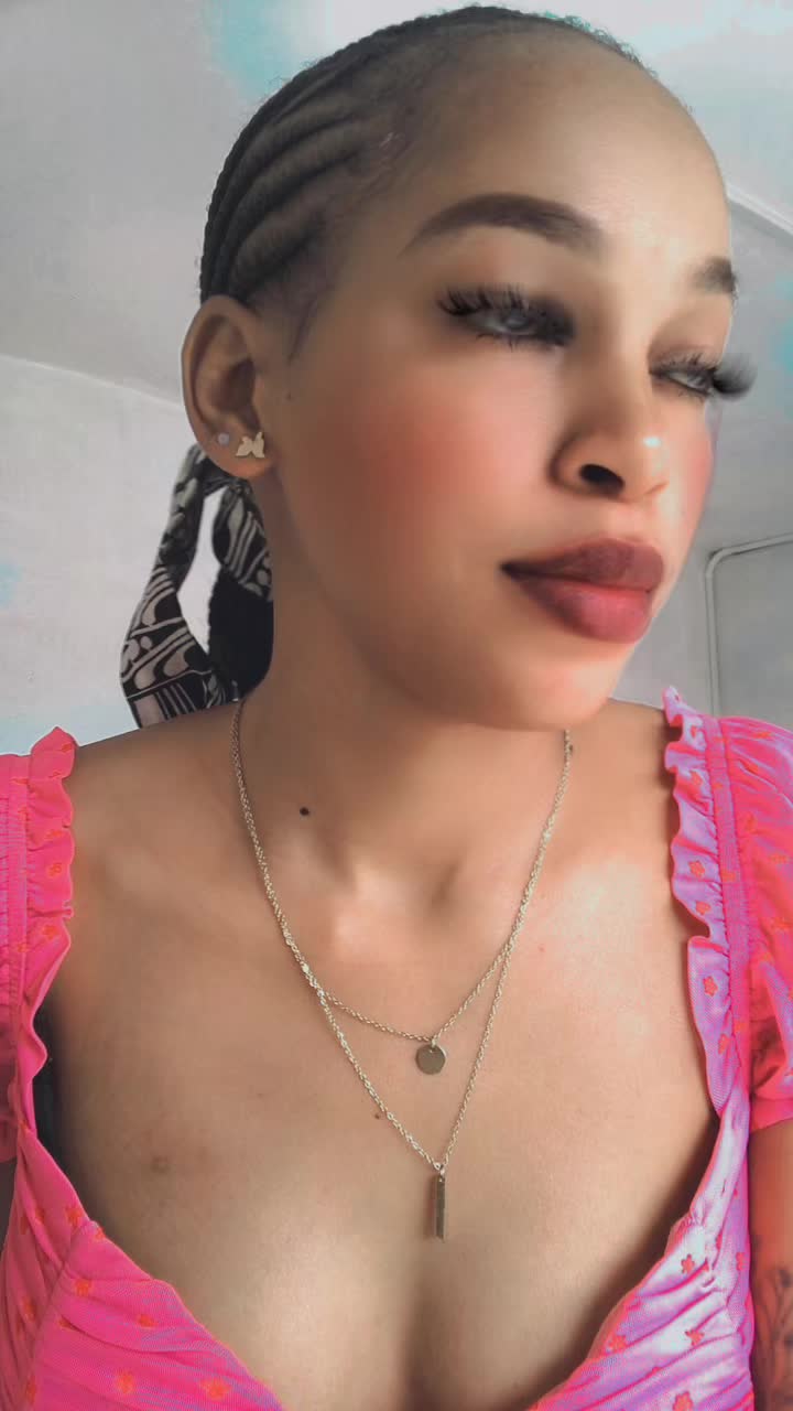 @Malaika✨😇💦