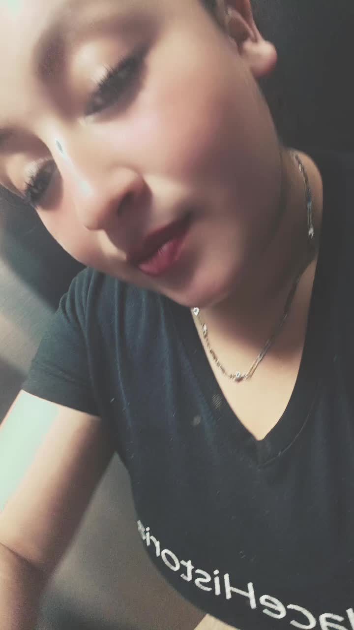 @Nendy🥰🤩