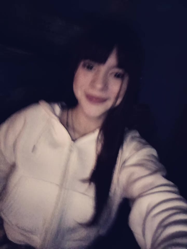@🦋