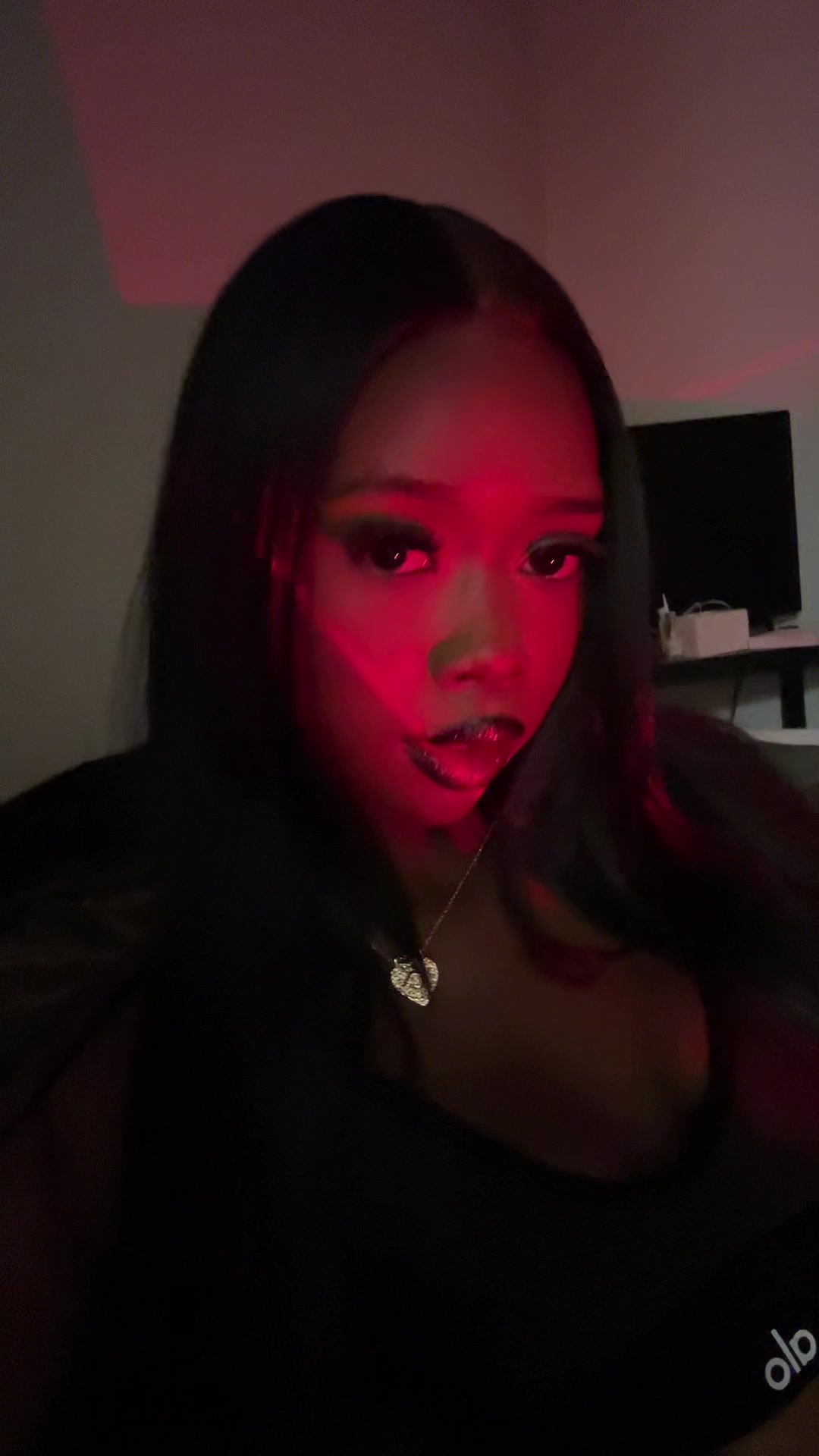 @𝐉𝐨𝐲 𝐑𝐞𝐧𝐞𝐞