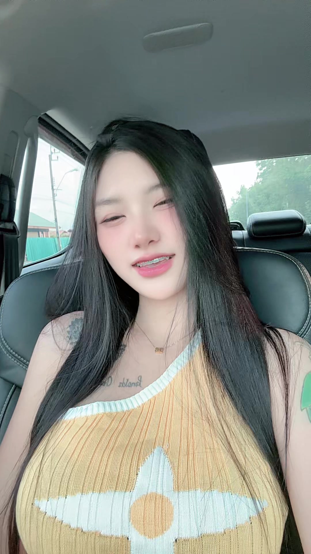 @พณัฐดา (150k)