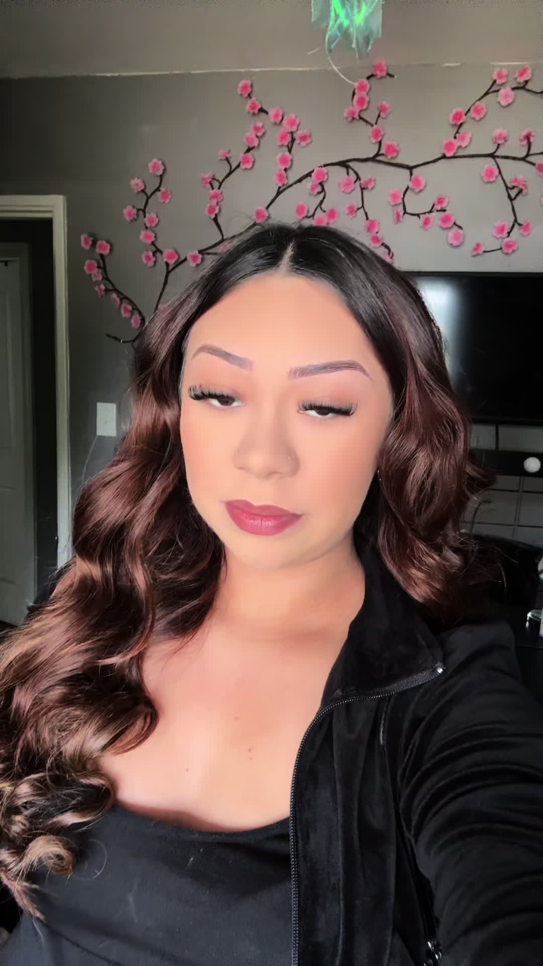 @yeseniaaaa.v
