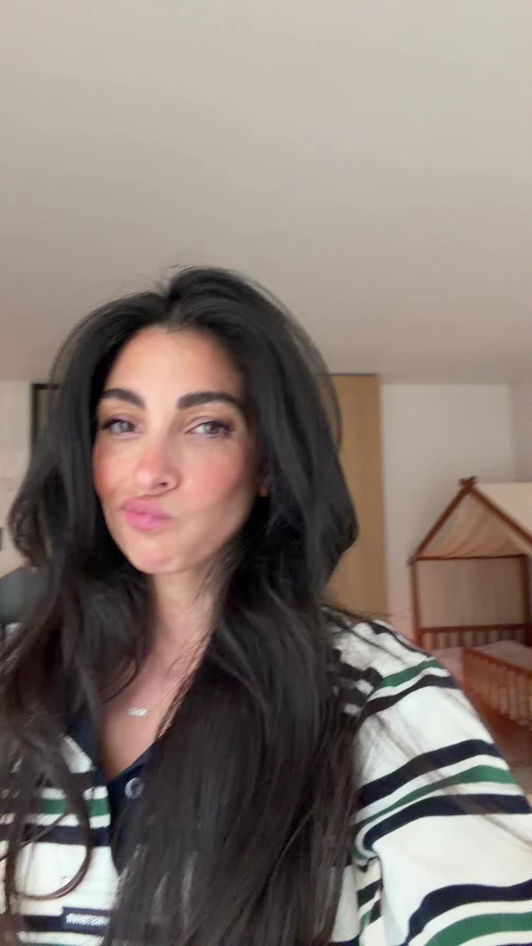 @Anna Nooshin