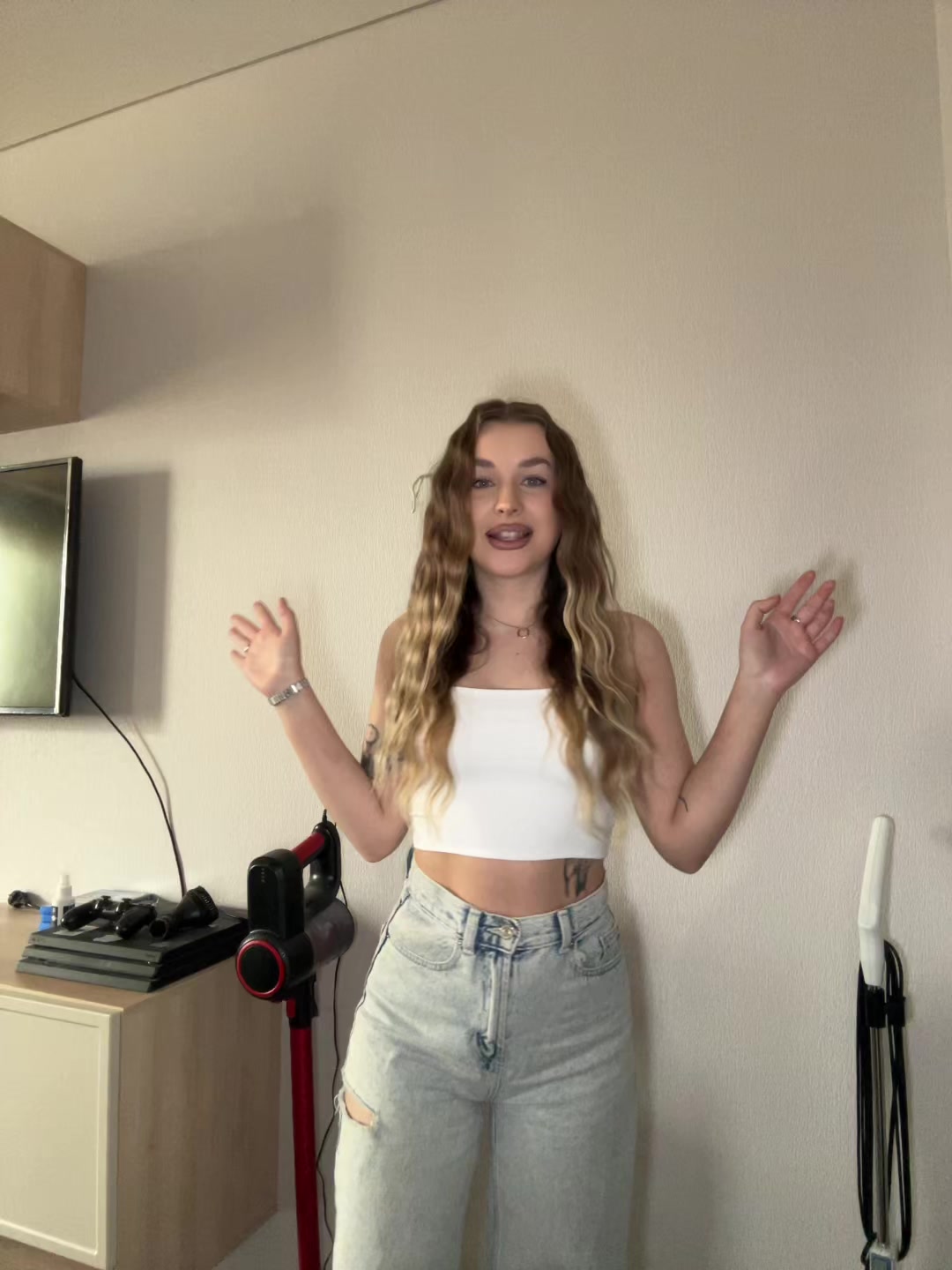 @Аленушка