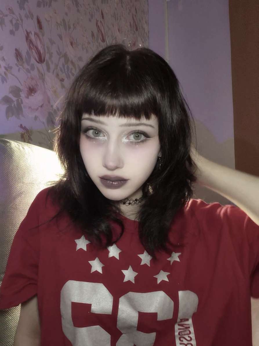 @рина дэйт 🕸️ ‧⁺˖
