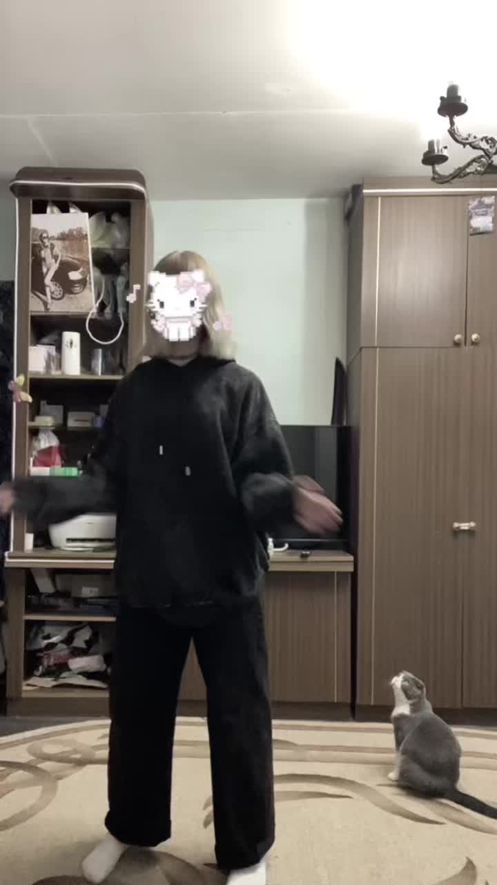 @kriskaa