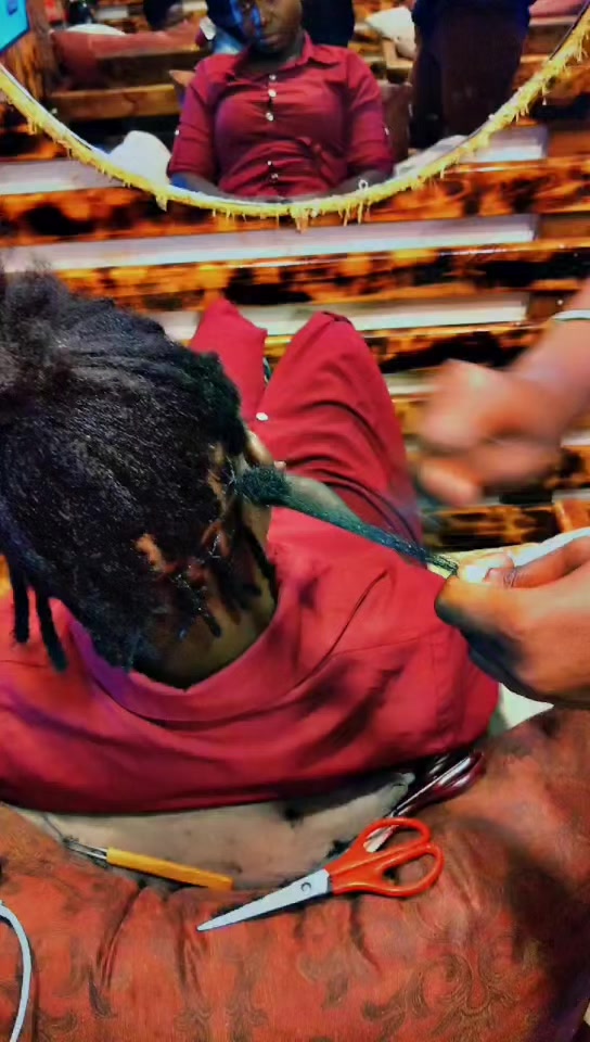 @Clintondreadlocks ug +256