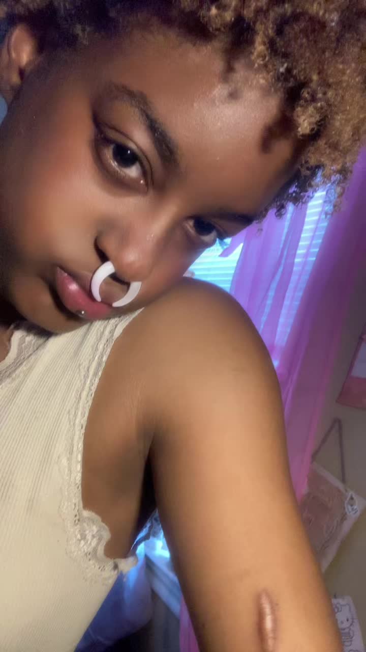 @๑&bull;̀✧Cyb3r✧&bull;́๑