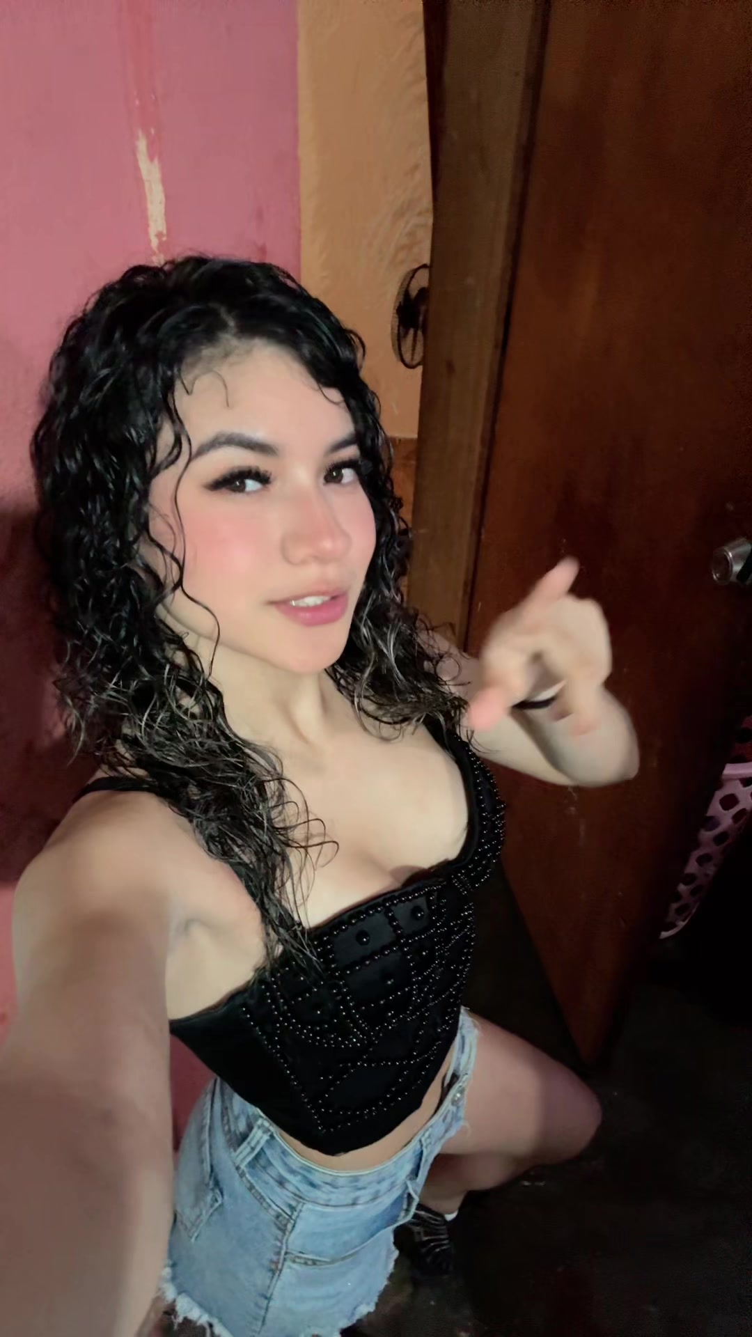 @👸🏻🖤!