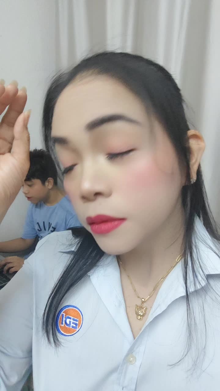 @Rowena