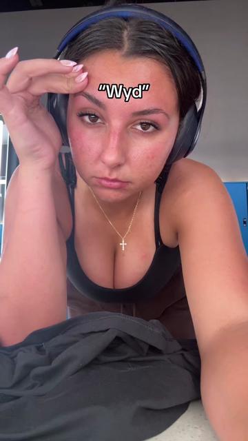@lizzieefaith