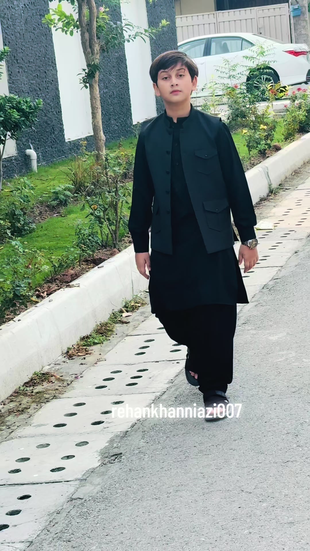 @Rehan Khan Niazi