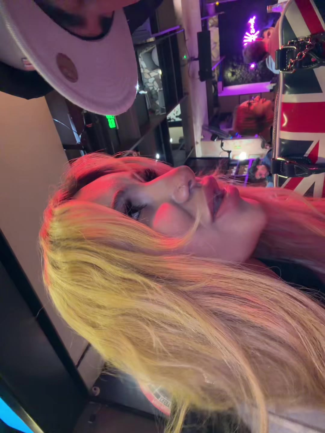 @Lunaoztrrrk